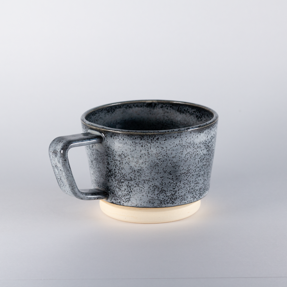 Plains Mug, Charcoal